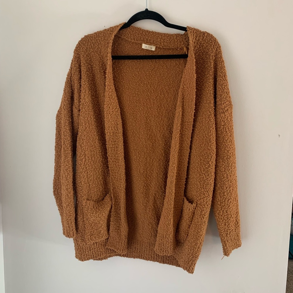 Debut popcorn sweater